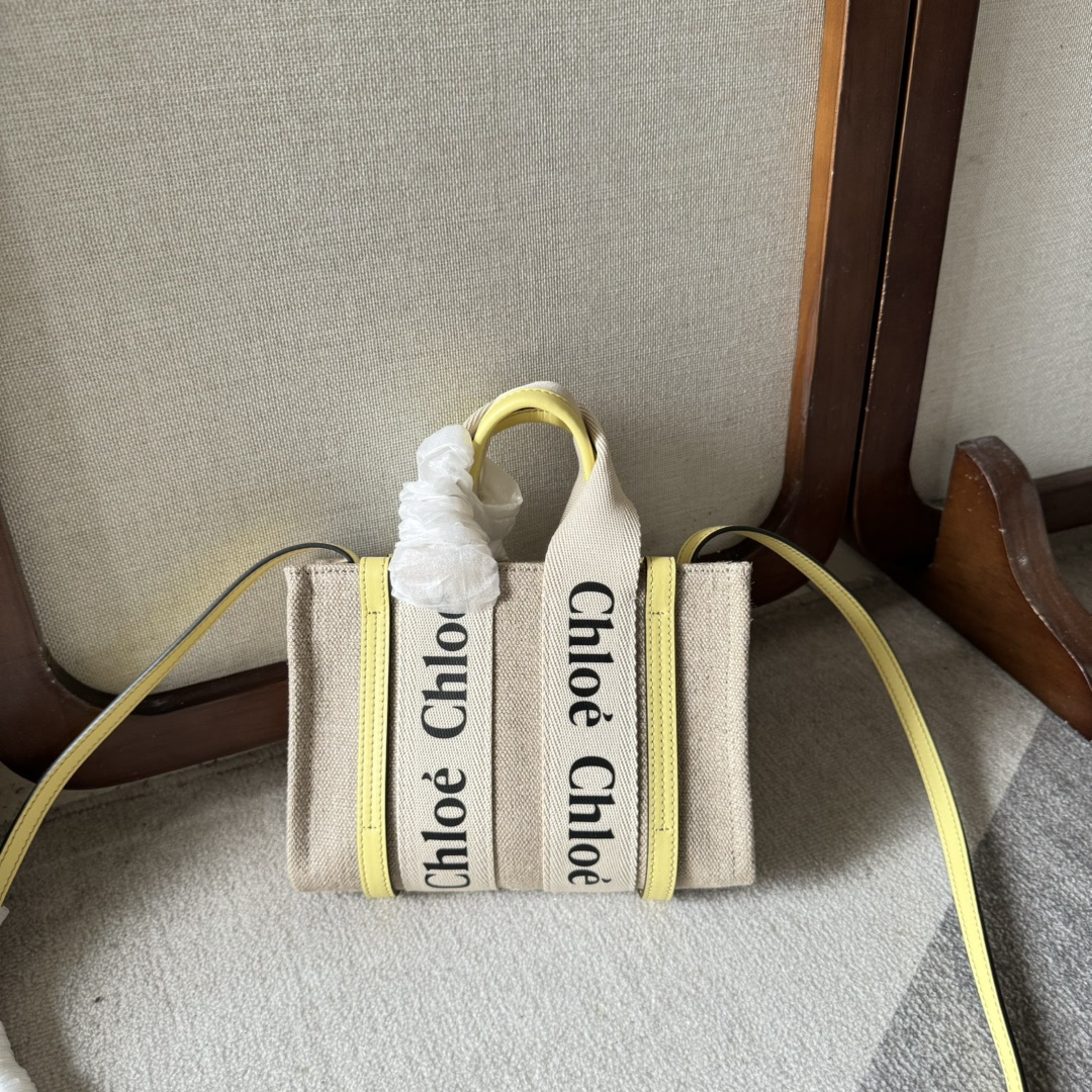 Chloé Woody Small Tote Handbag Beige – yellow Chloe 00848