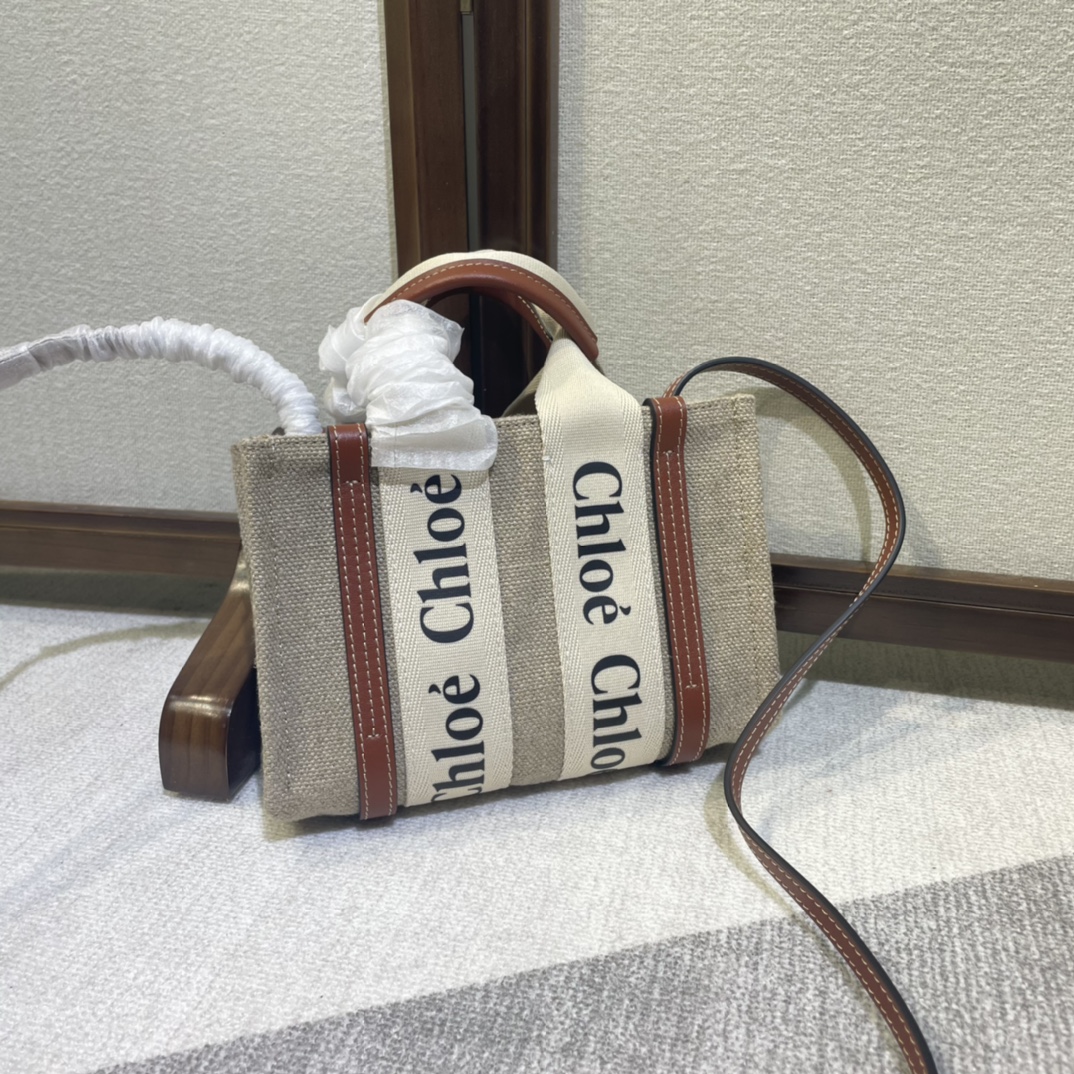 CHLOE Cotton Calfskin Mini Woody Ribbon Tote White brown