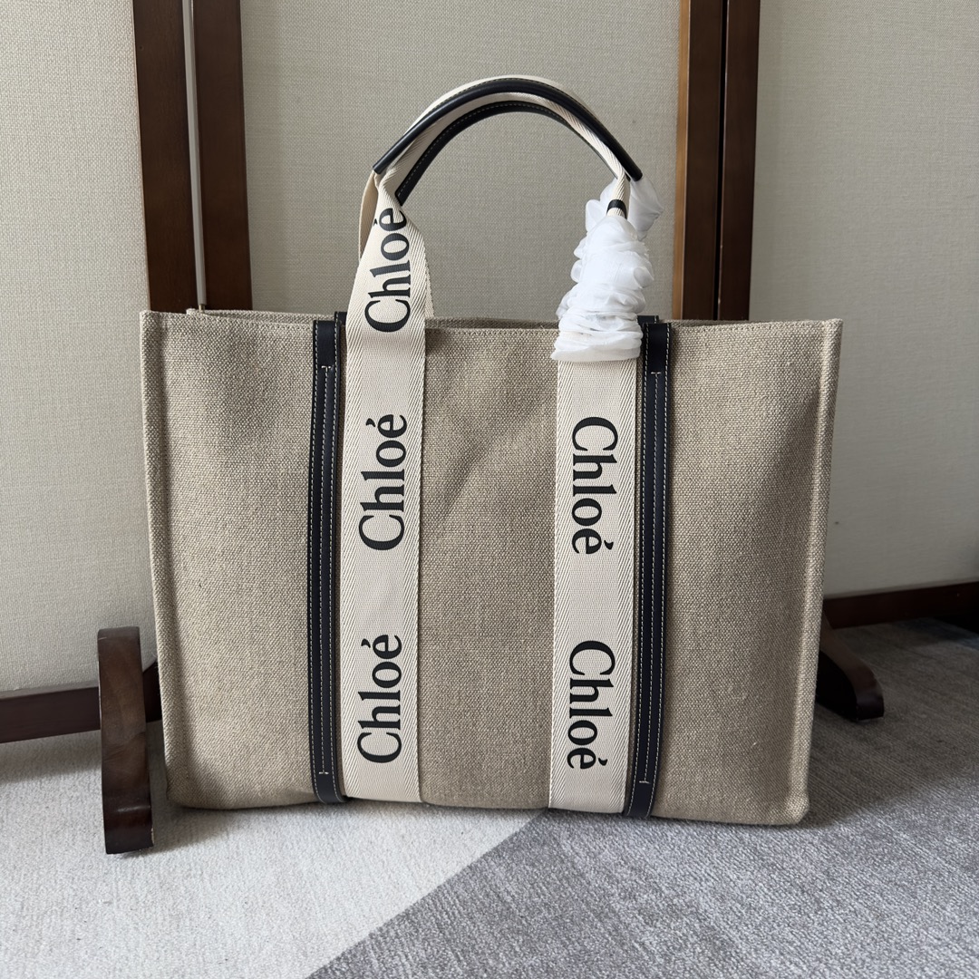 Chloe Woody Tote Bag Canvas Beige Black