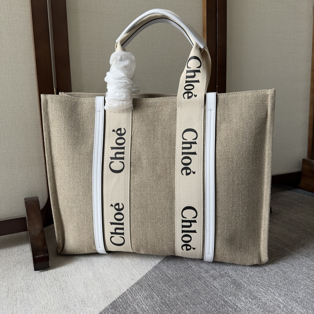 Chloe Woody Tote Bag Canvas Beige white