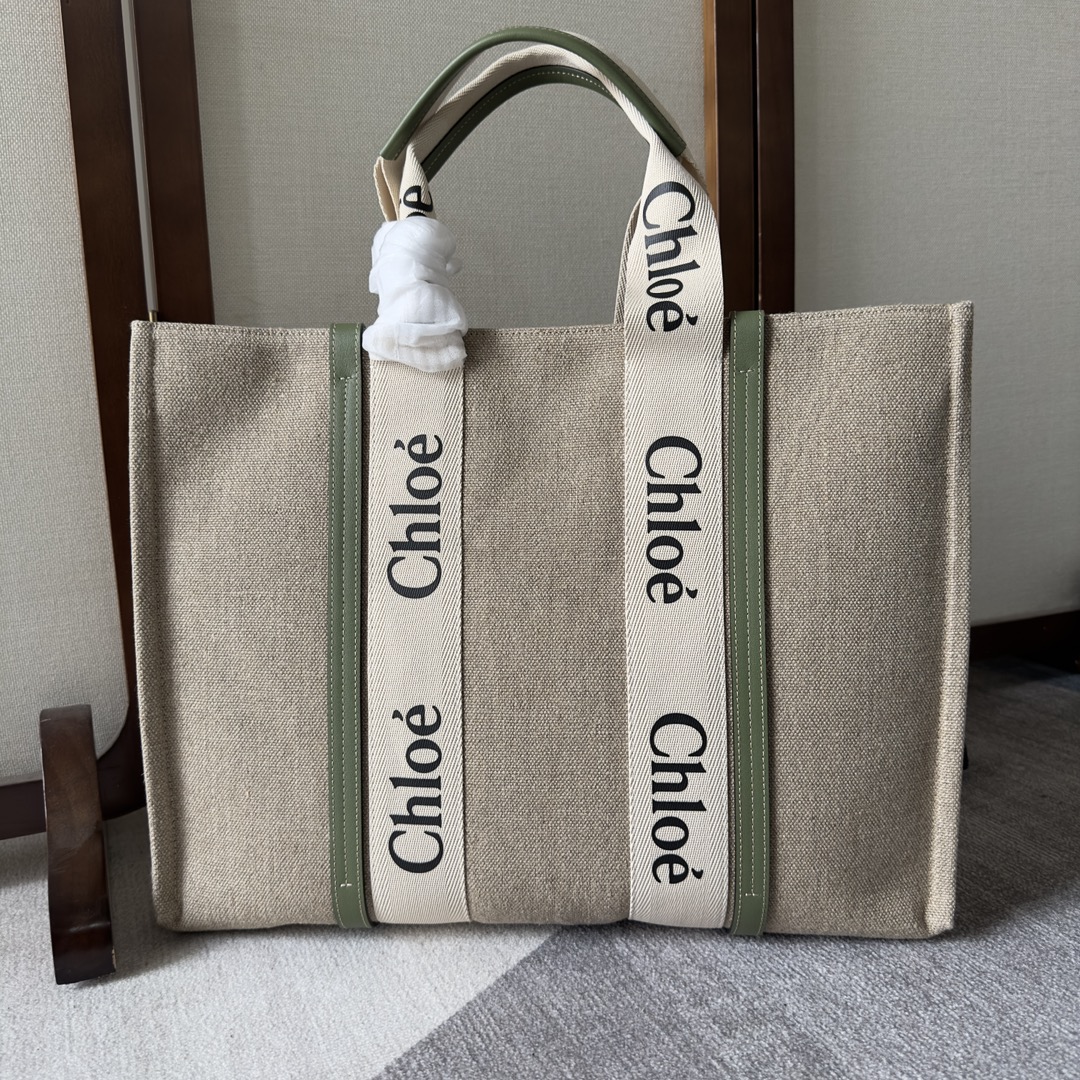 Chloe Ivory Green Woody Medium Tote Bag 118578022
