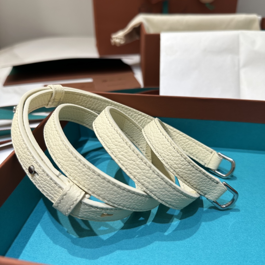 Delvaux 00198