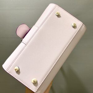 Delvaux 00319