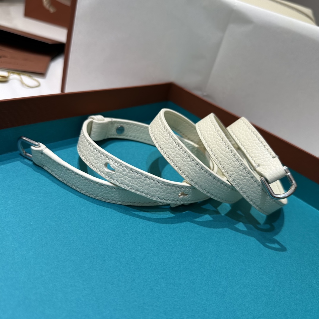 Delvaux 00379