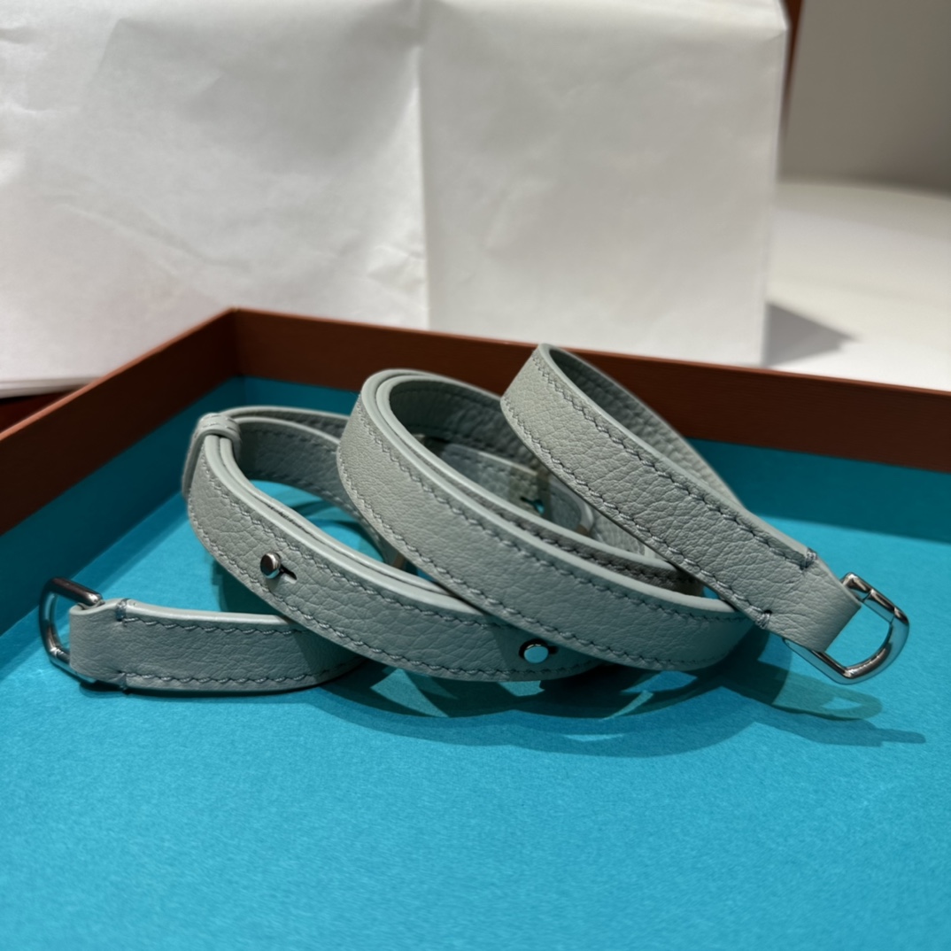 Delvaux 00399