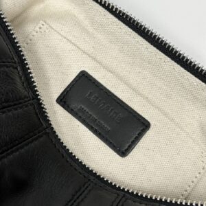 Delvaux 00539