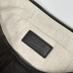 Delvaux 00579