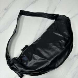 Delvaux 00639