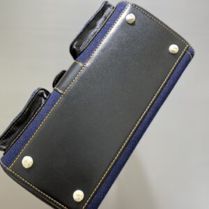 Delvaux 02399