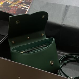 DG 00019