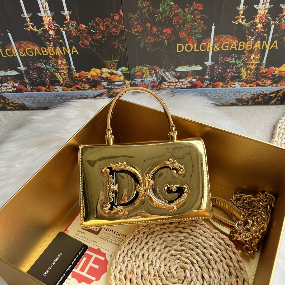 DOLCE&GABBANA D&G Metallic Leather Crossbody Bag gold