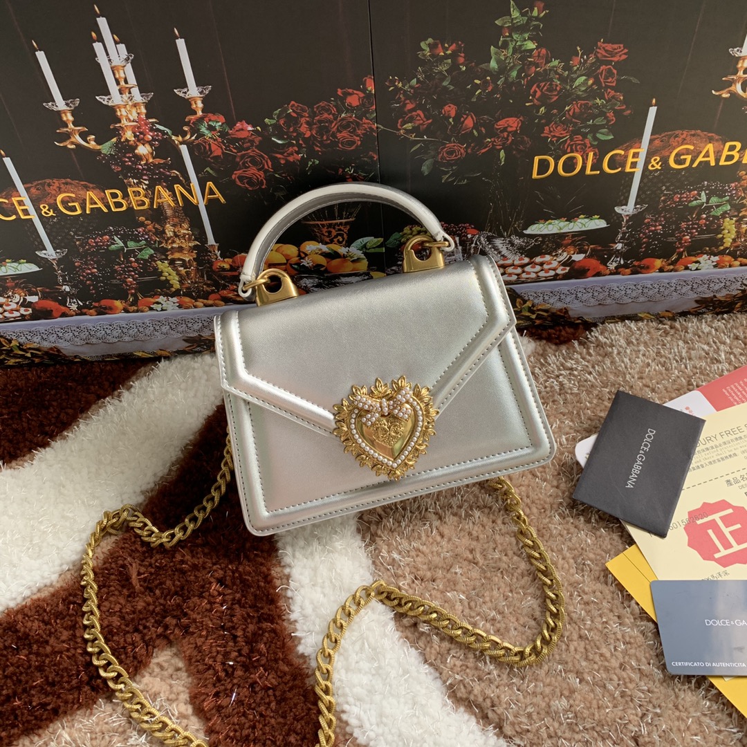 Dolce & Gabbana Small Devotion bag in mordore nappa leather in Silver for