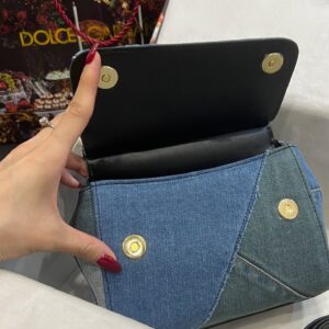 D&G  0009