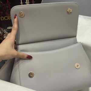 DG 00119