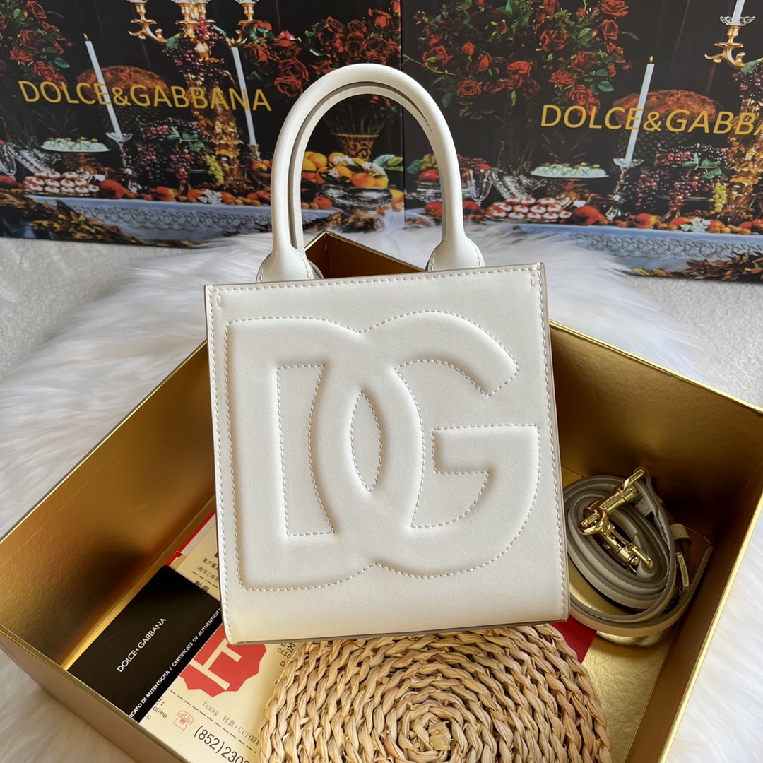 DOLCE & GABBANA Calfskin Small DG Daily Shopper Tote white
