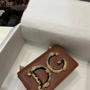 DG 00139