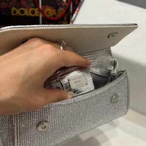 D&G  0019