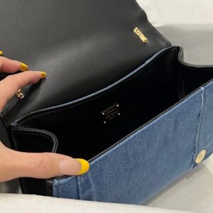 D&G   0039