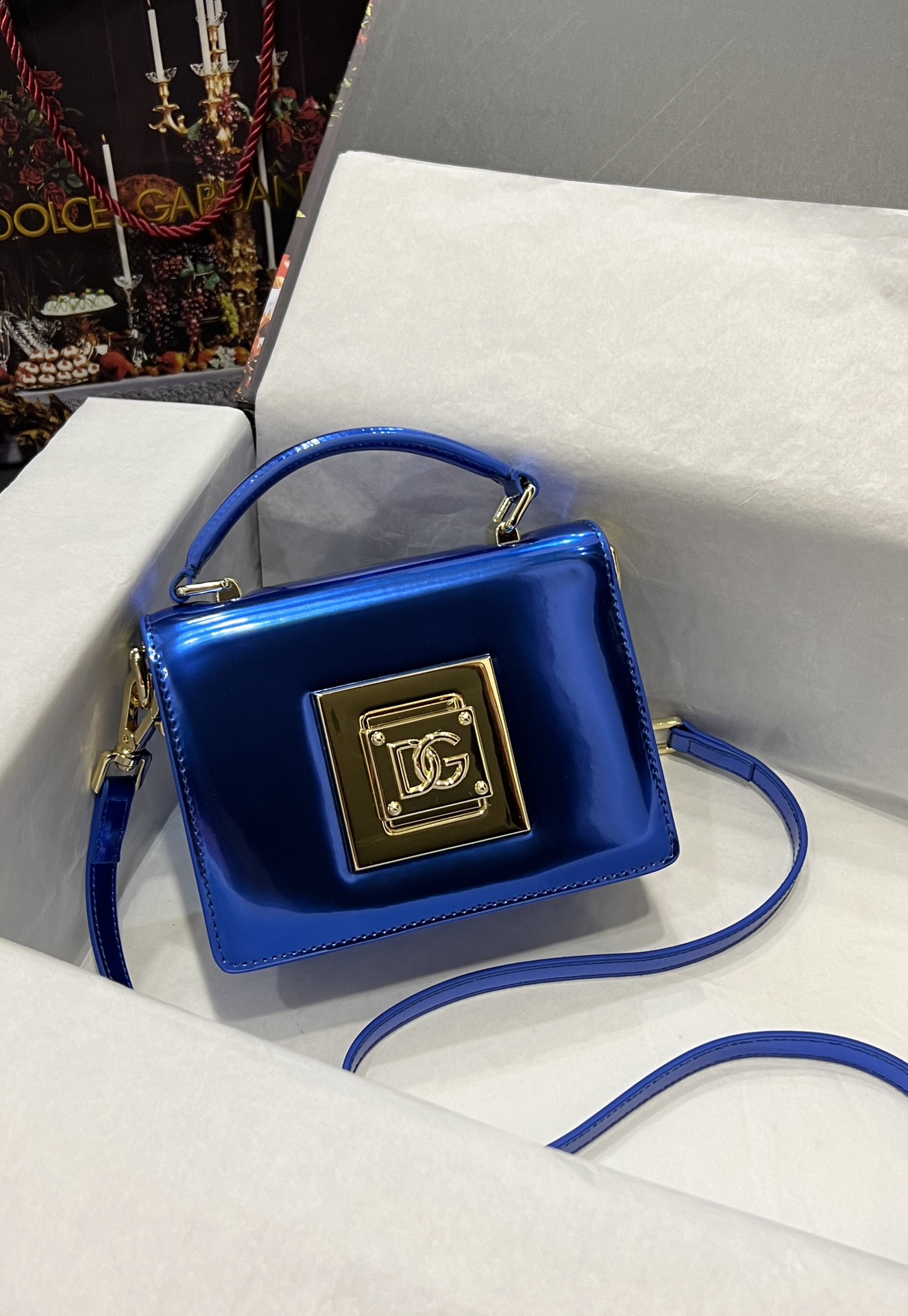 Dolce & Gabbana Dg Bella Shiny Leather Top Handle Bag In blue |