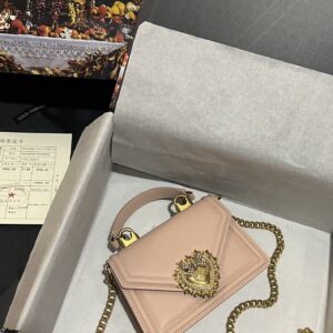 D&G   0079