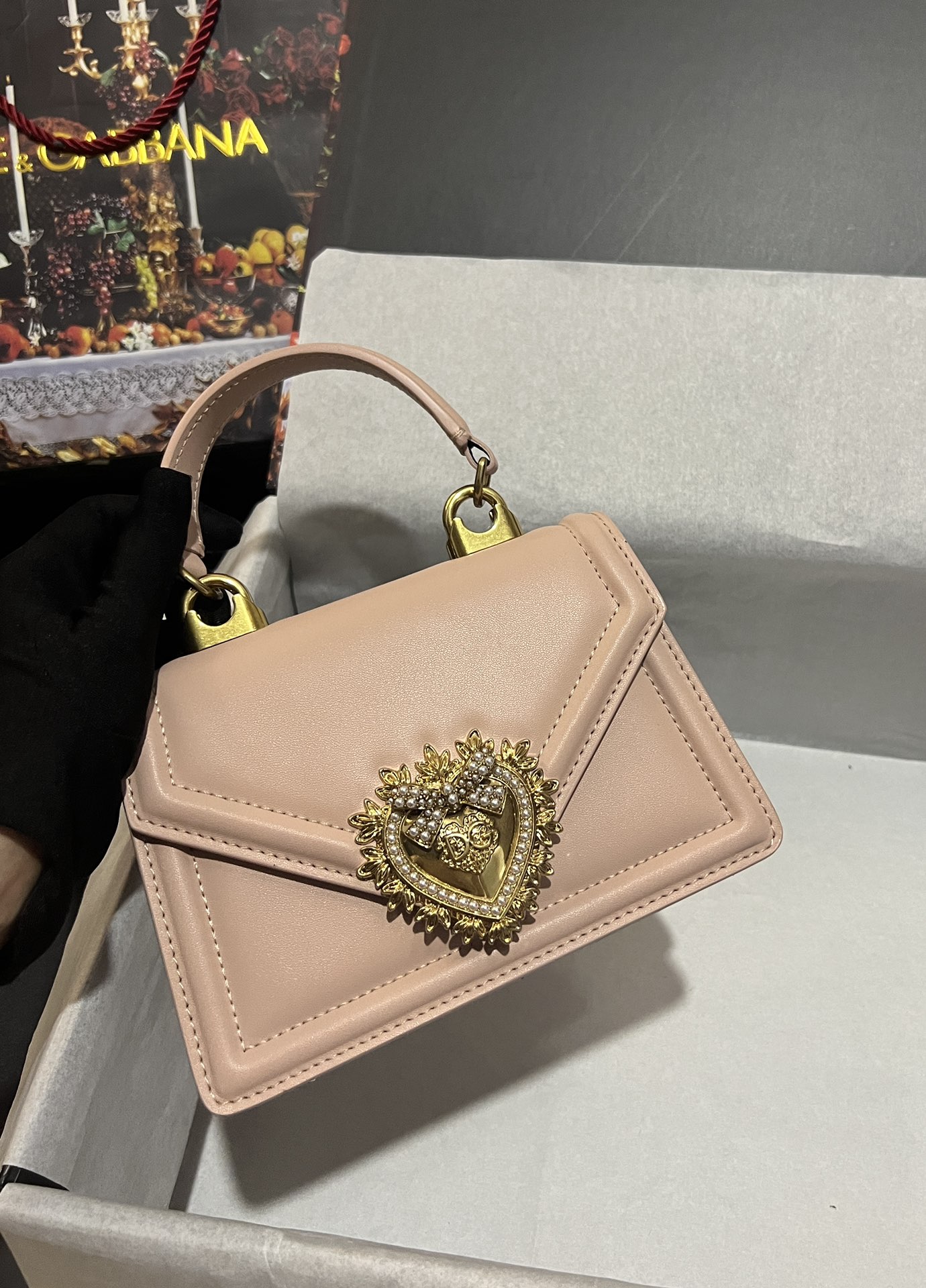 Dolce & Gabbana Small smooth calfskin Devotion bag in Pale Pink for Women