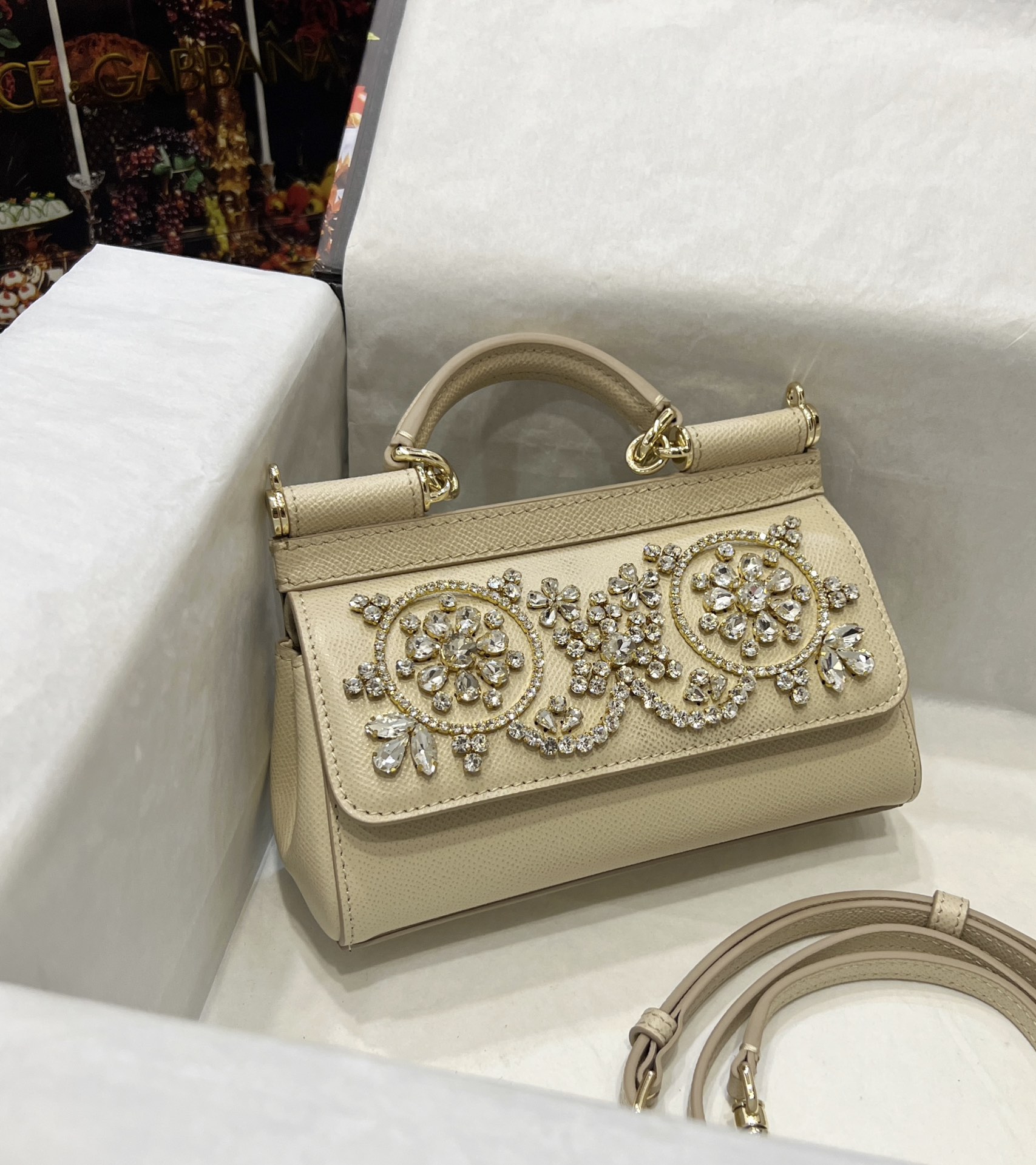 Dolce & Gabbana Silsi Women’s Mini Bag in Cream with
