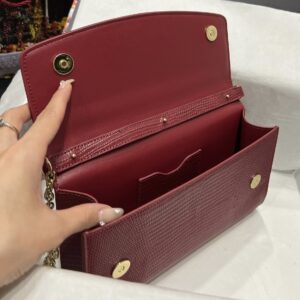 D&G  0089