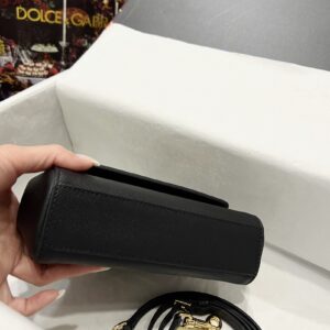 D&G 0099