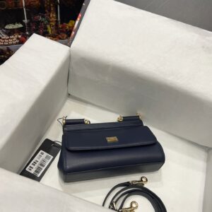 D&G 0169