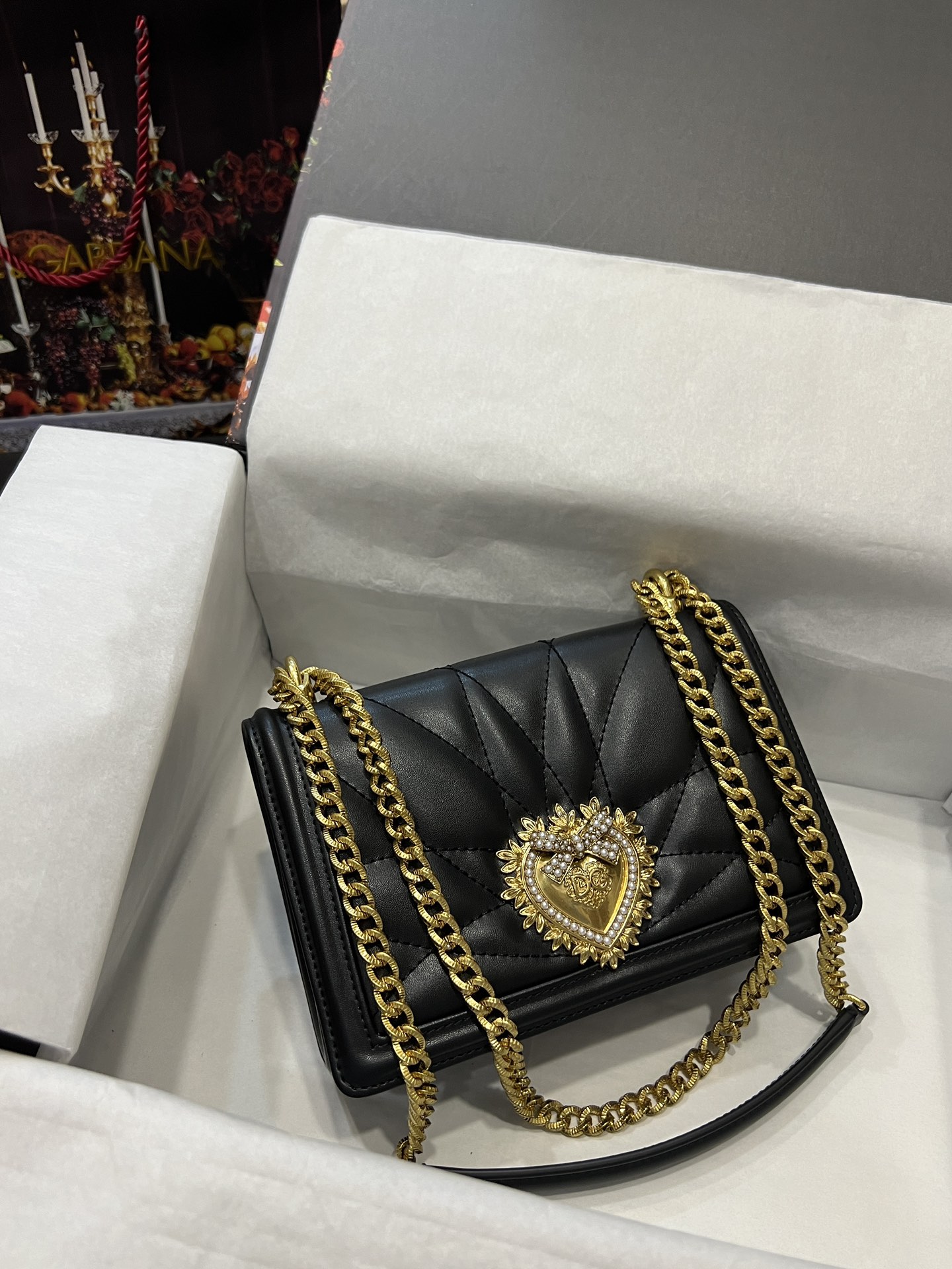 Dolce & Gabbana Medium Devotion bag in quilted nappa leather in Black for