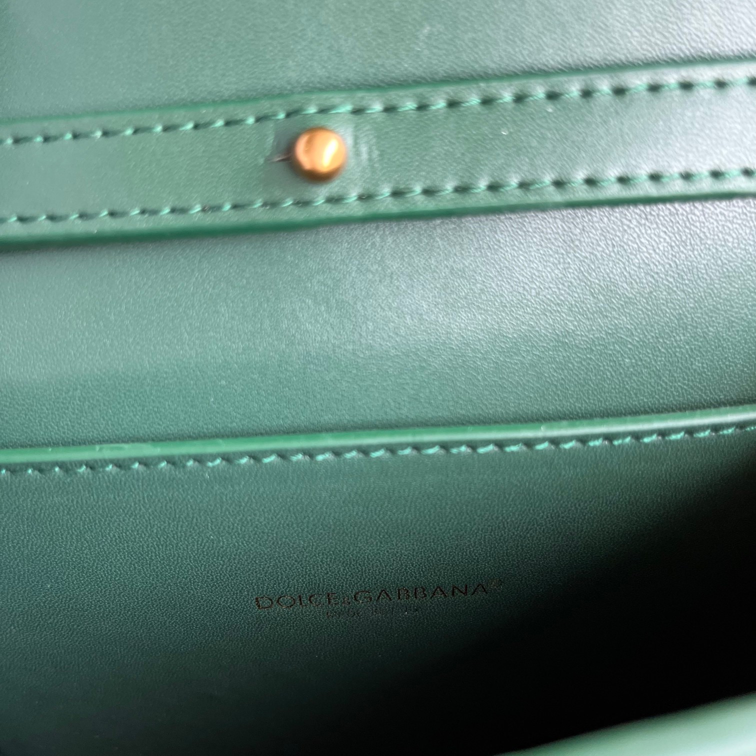 D&G   0209