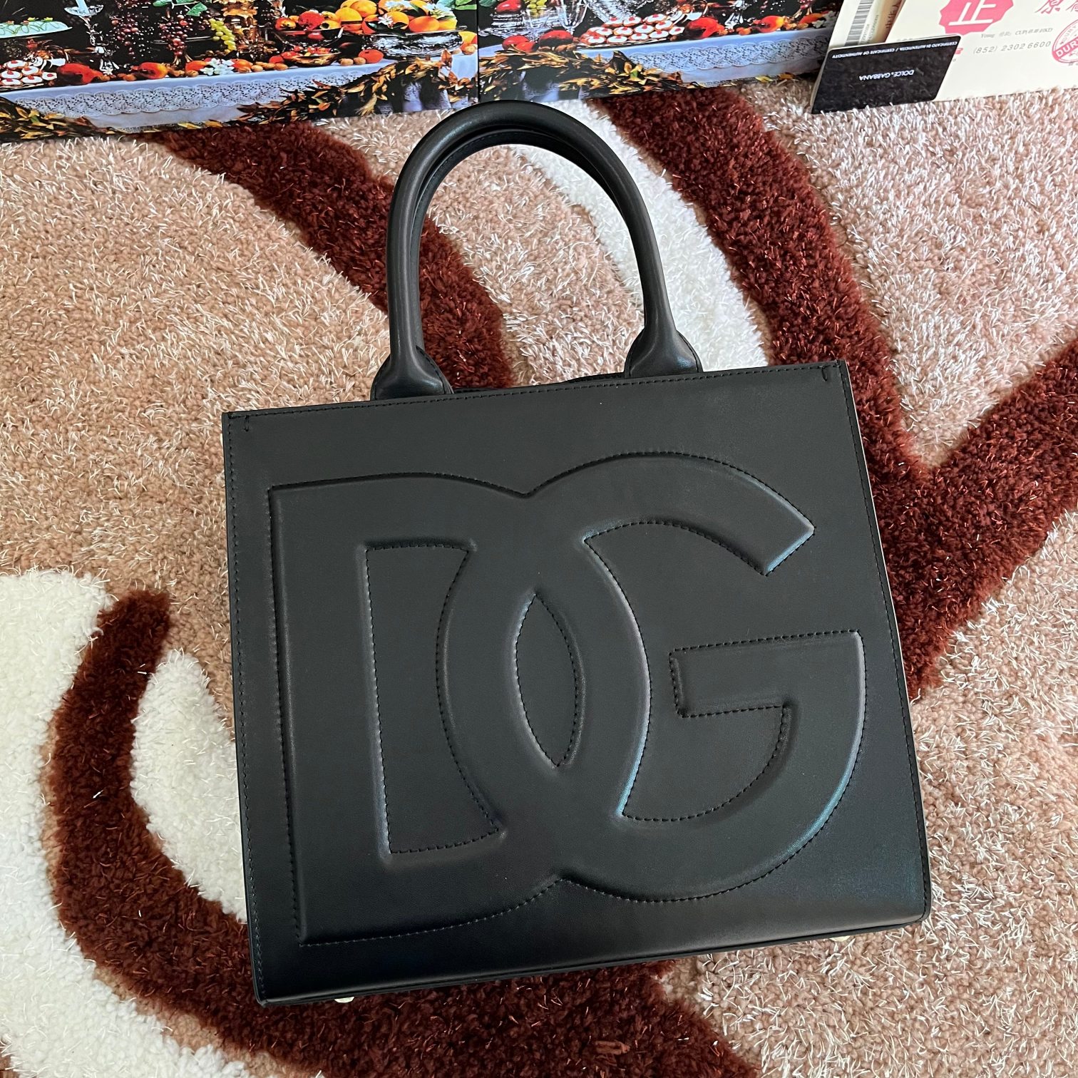 DOLCE GABBANA Calfskin DG Logo Tote Black 1394841 |&G 0229