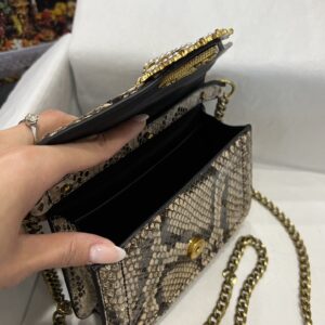 D&G 0229