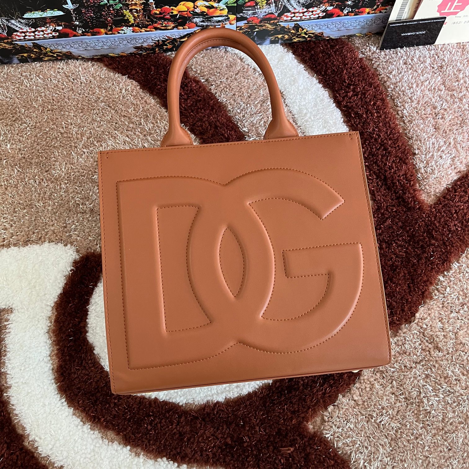 Dolce & Gabbana Nappa Leather DG Girls Shoulder Bag – Women’s Bags brown| Dolce&Gabbana
