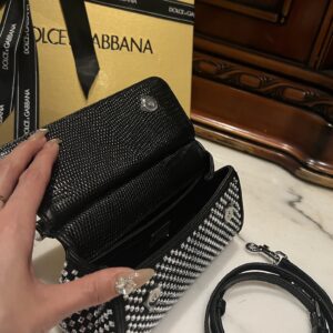 D&G  0259