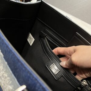 D&G 0329