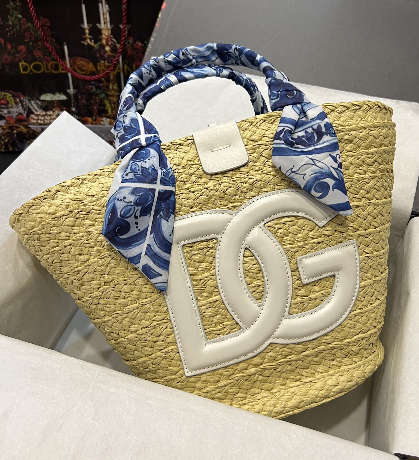 Dolce & Gabbana Small Kendra shopper in Multicolor for Women tote bag in yellow