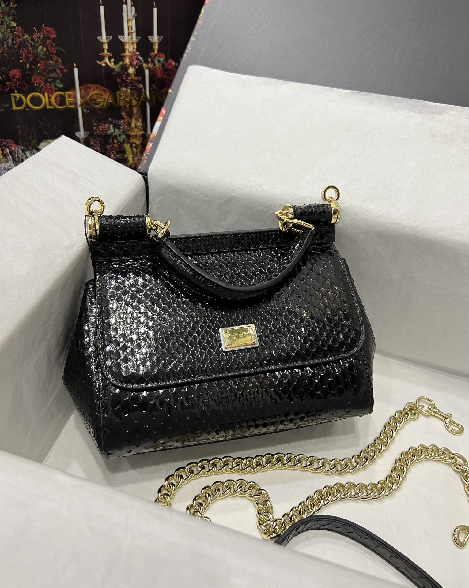 Dolce & Gabbana Small Sicily handbag in Black for Women | Dolce&Gabbana