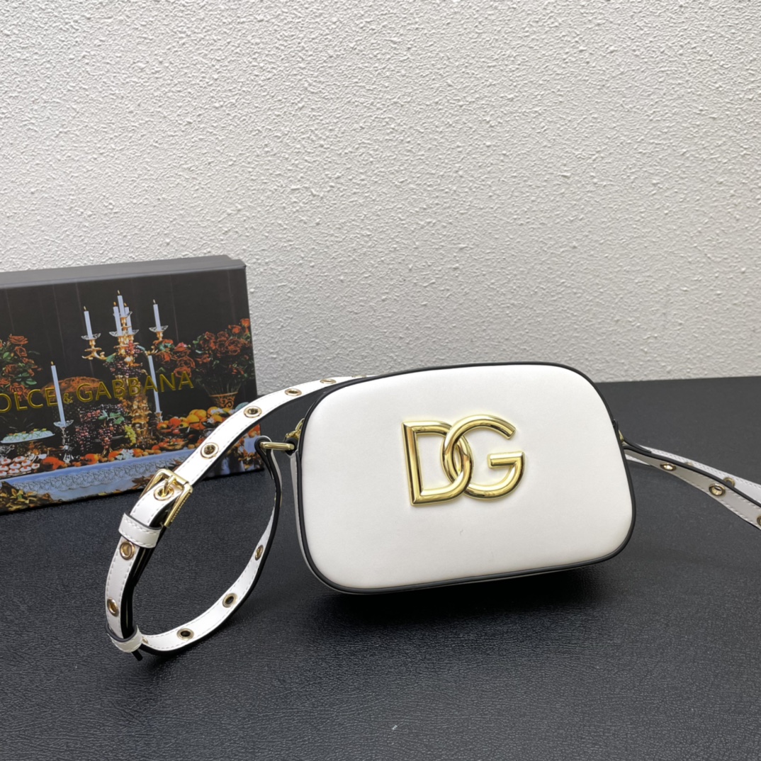 Dolce & Gabbana 3.5 Optic White Leather Shoulder Bag |white