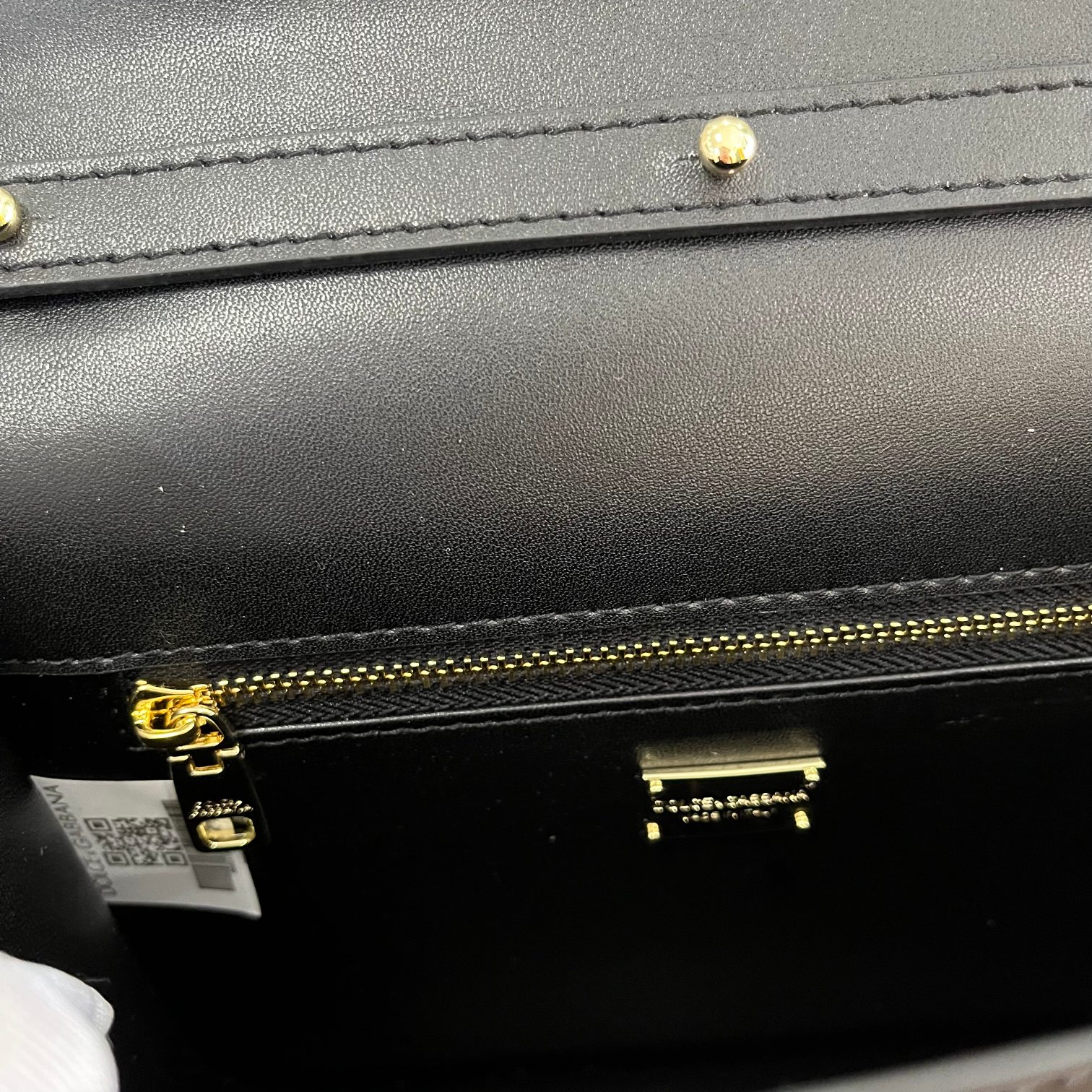 D&G   0429