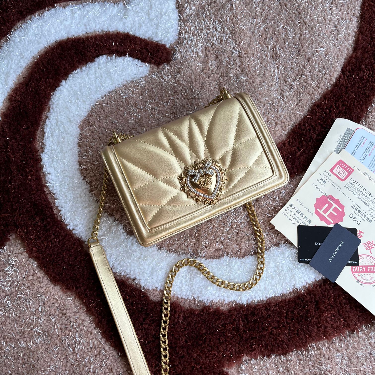 D&G   0539