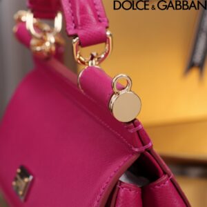 D&G  0589