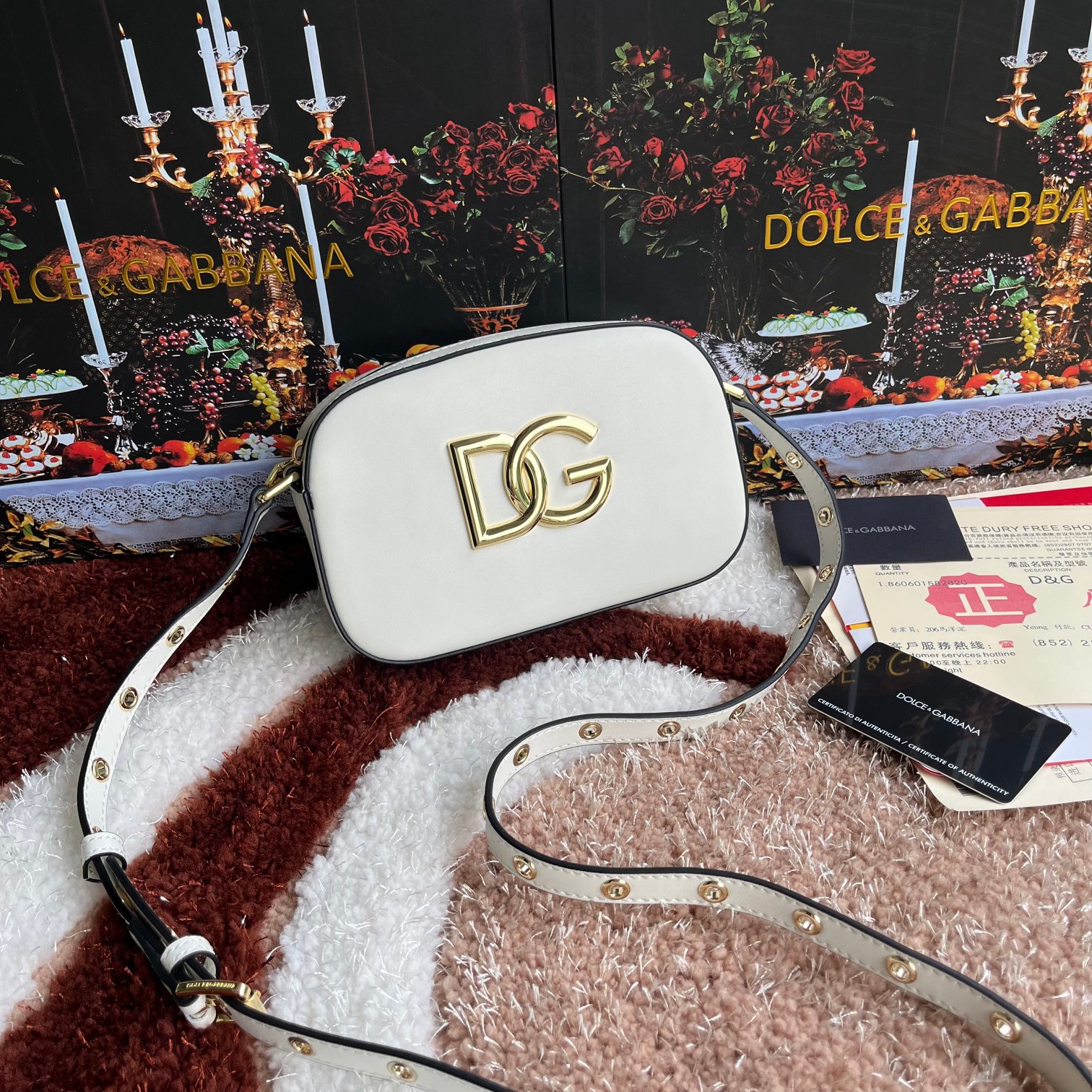 Dolce & Gabbana 3.5 Leather Cross Body Bag | White |