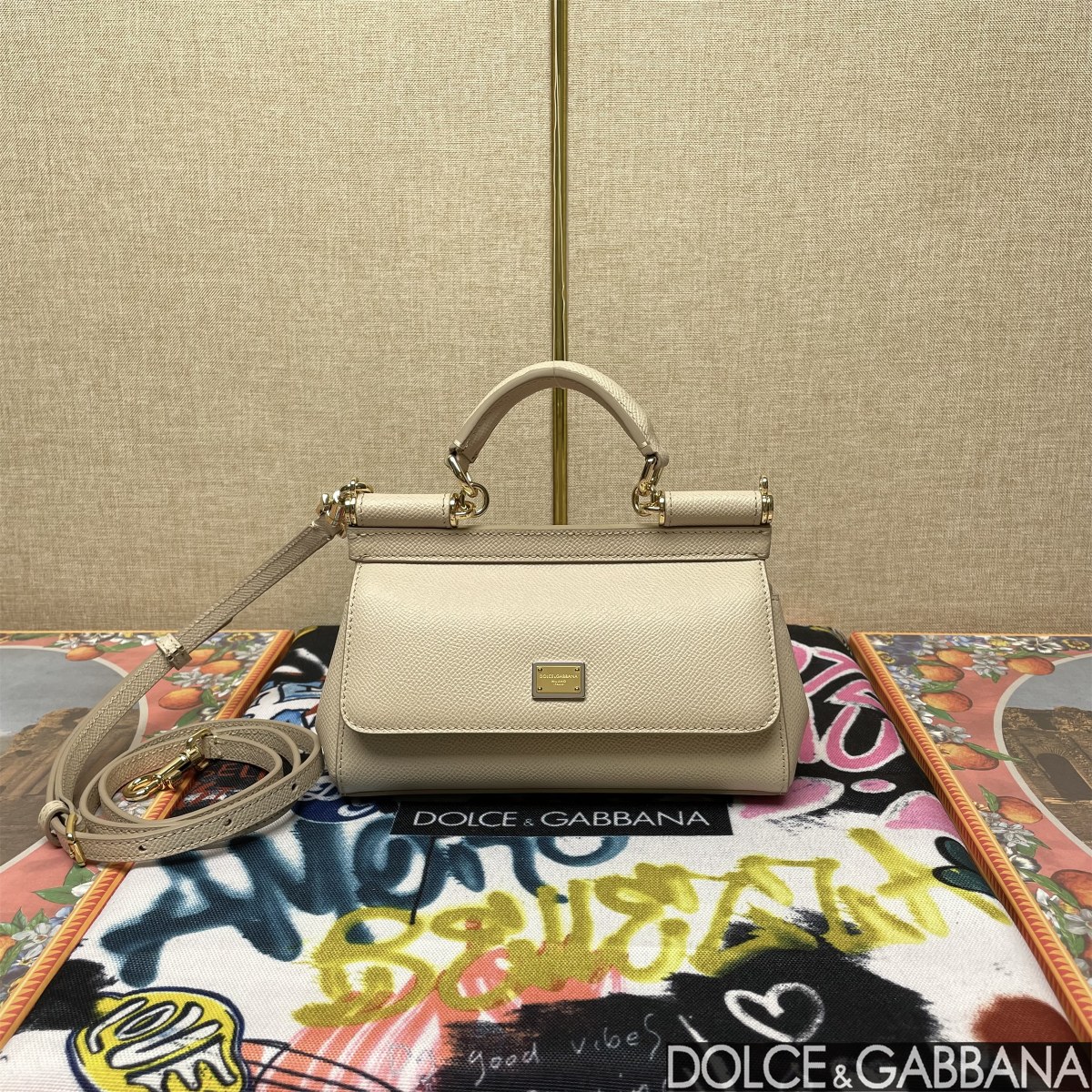 Sicily leather handbag Dolce & Gabbana White in Leather –