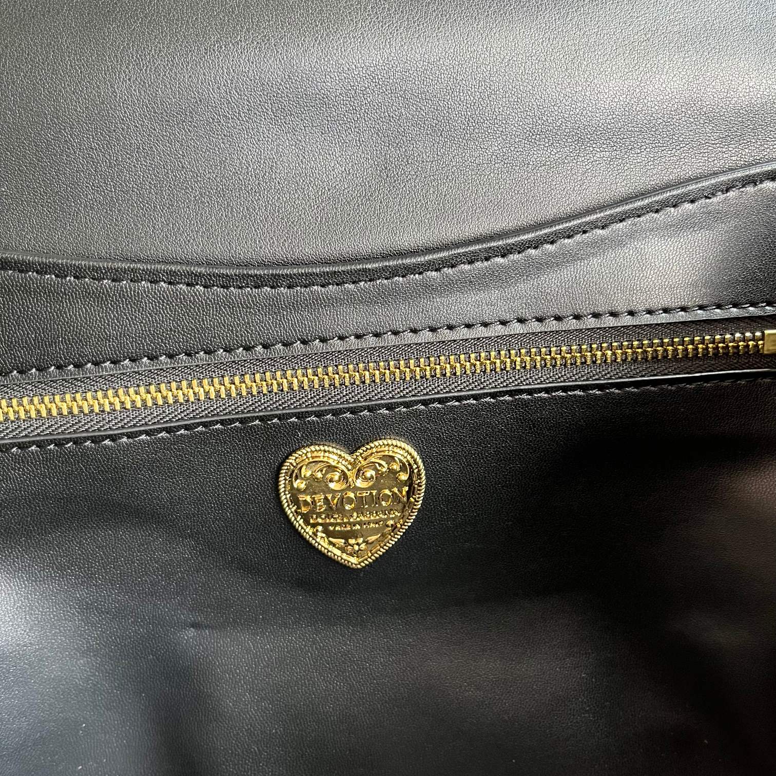 D&G   0709