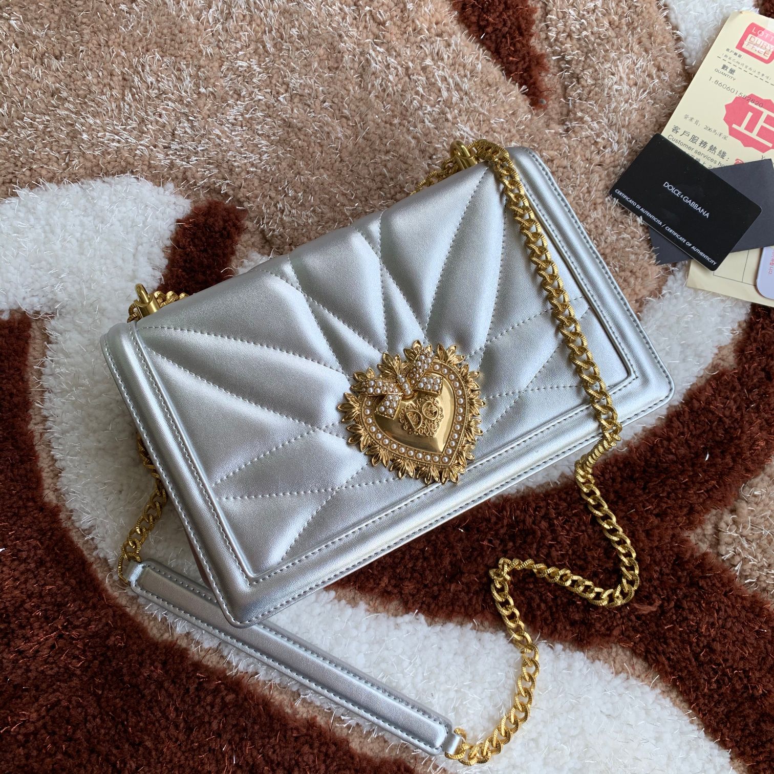 D&G   0729