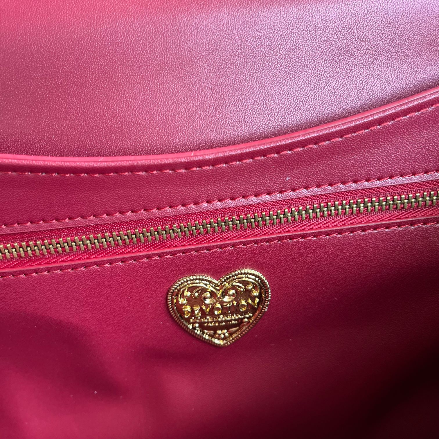D&G   0779