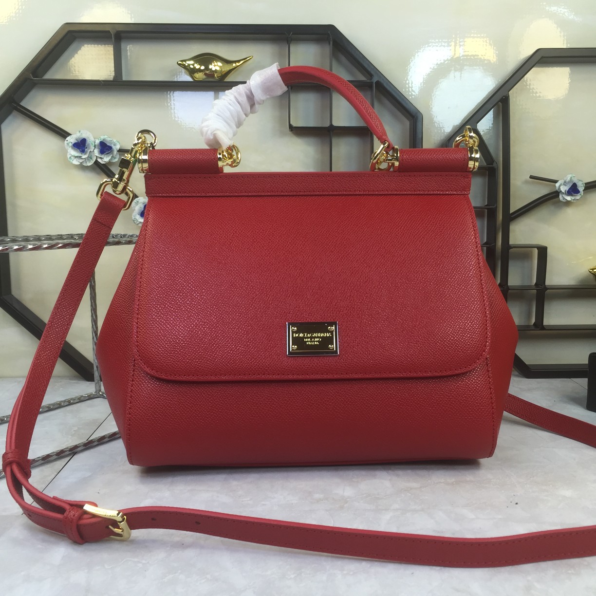 Dolce & Gabbana Medium Sicily Tote Bag | Red