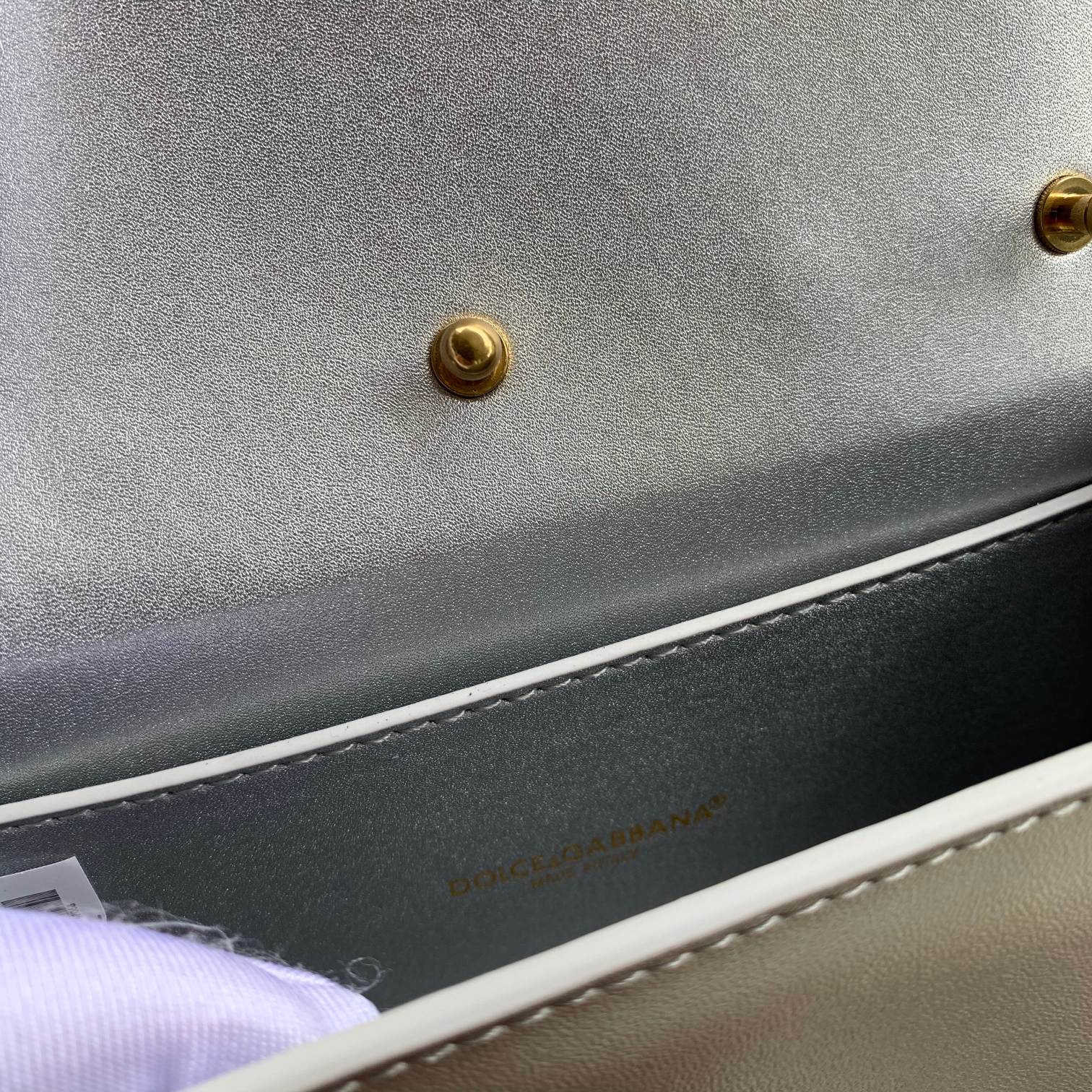 D&G   0919