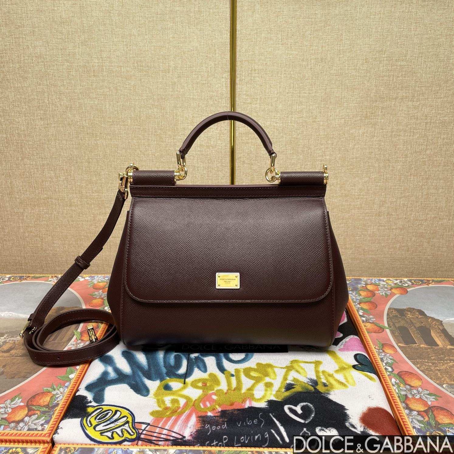 Dolce & Gabbana Large Sicily handbag in Bordeaux for Women
